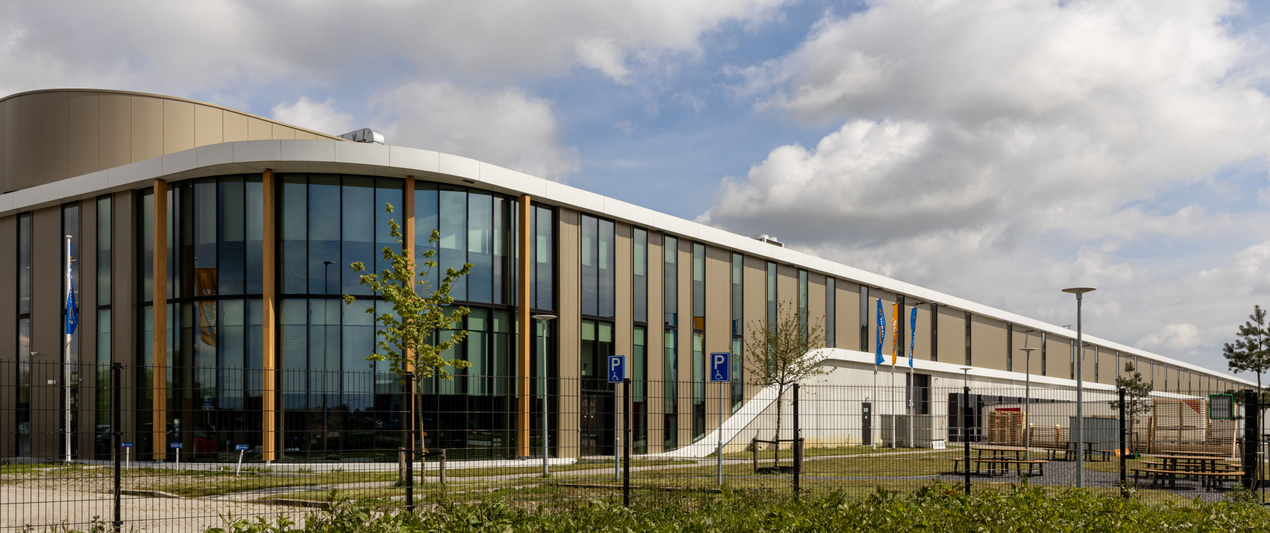 Kantoor Logistiekconcurrent Logistiekconcurrent warehouse en kantoor locatie Haps